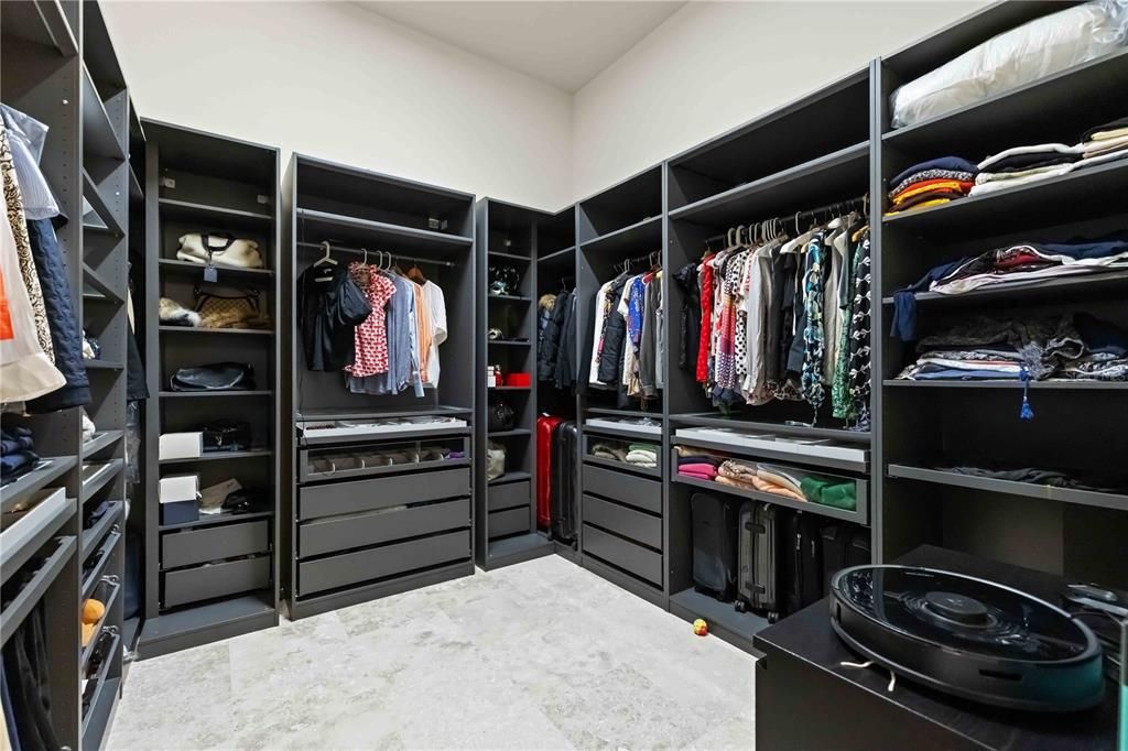 En Venta: $3,495,000 (4 camas, 5 baños, 5696 Pies cuadrados)