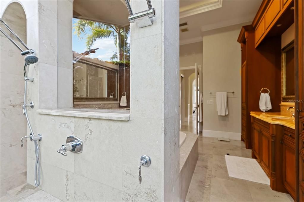 En Venta: $3,495,000 (4 camas, 5 baños, 5696 Pies cuadrados)