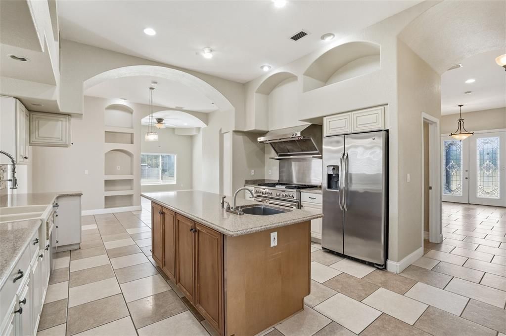 For Sale: $824,900 (5 beds, 4 baths, 4203 Square Feet)