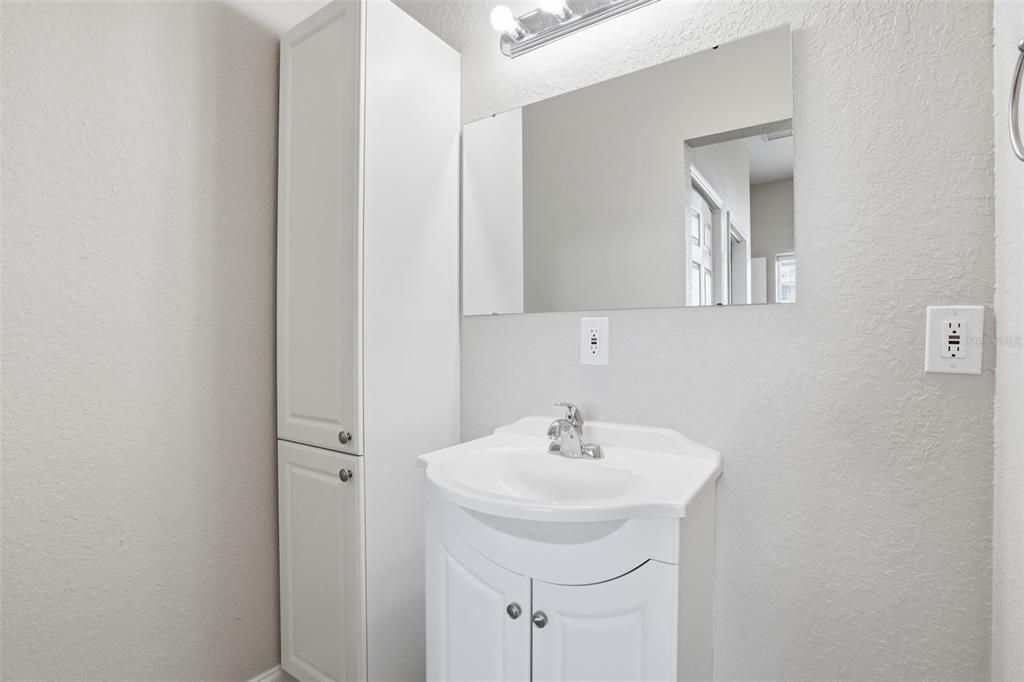 For Sale: $824,900 (5 beds, 4 baths, 4203 Square Feet)