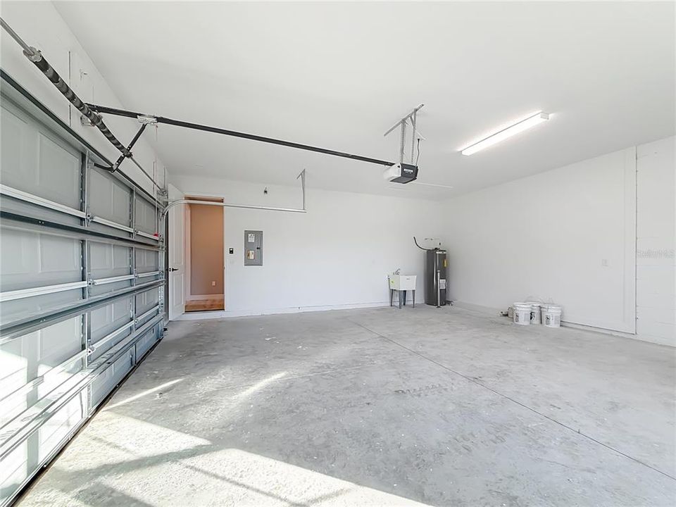 For Sale: $499,999 (4 beds, 3 baths, 2478 Square Feet)