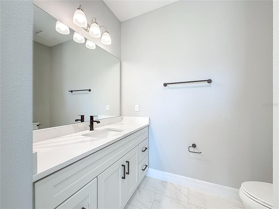 For Sale: $499,999 (4 beds, 3 baths, 2478 Square Feet)