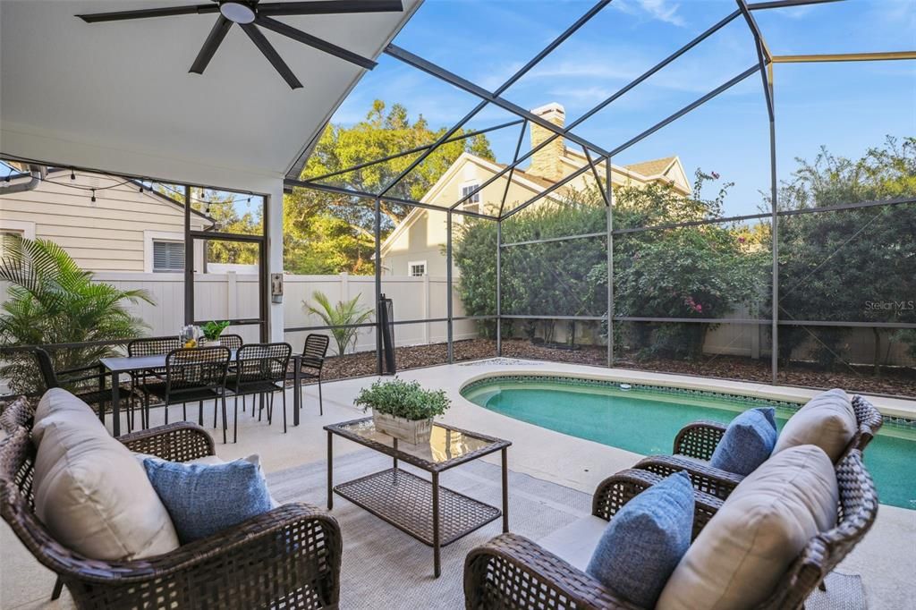 合同活跃: $775,000 (3 贝兹, 2 浴室, 2313 平方英尺)