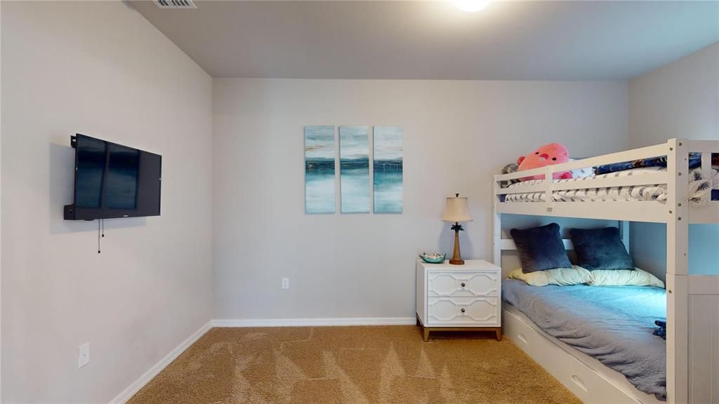 For Sale: $309,900 (2 beds, 2 baths, 1516 Square Feet)