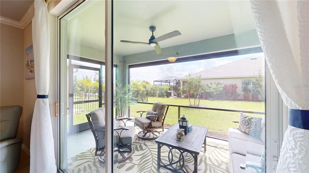 For Sale: $309,900 (2 beds, 2 baths, 1516 Square Feet)