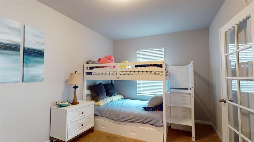 For Sale: $309,900 (2 beds, 2 baths, 1516 Square Feet)