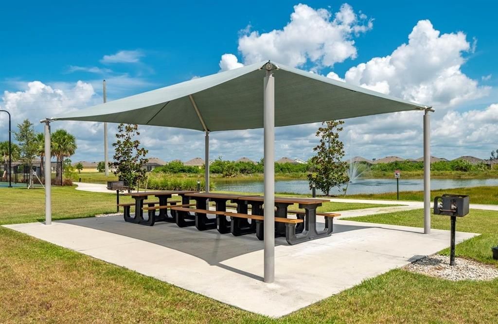 For Sale: $309,900 (2 beds, 2 baths, 1516 Square Feet)