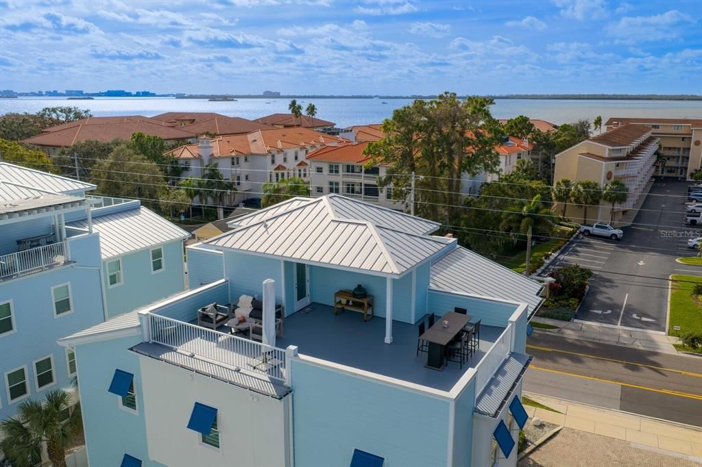 For Sale: $1,250,000 (3 beds, 2 baths, 2759 Square Feet)