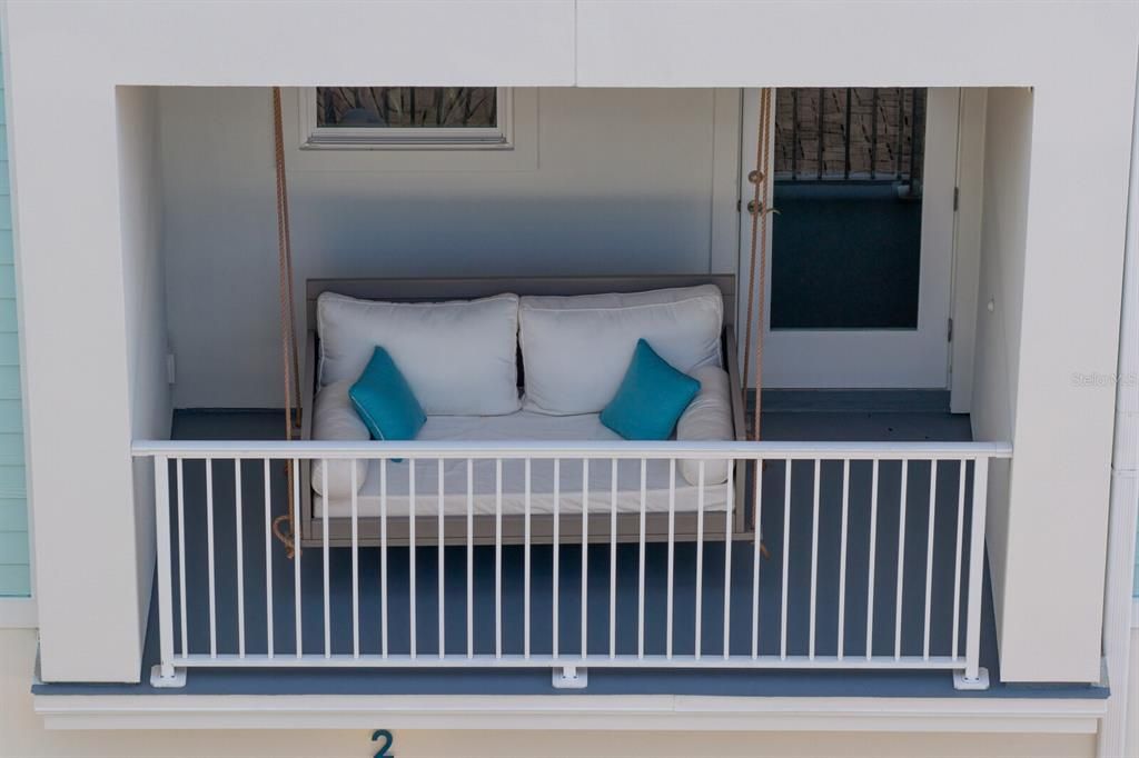 For Sale: $1,250,000 (3 beds, 2 baths, 2759 Square Feet)