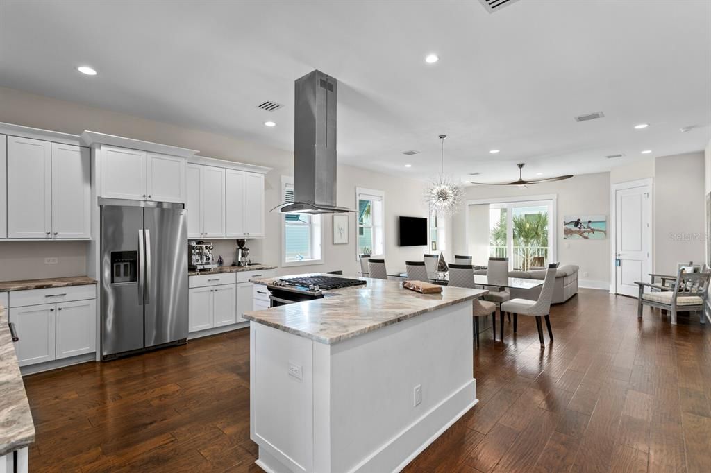 For Sale: $1,250,000 (3 beds, 2 baths, 2759 Square Feet)