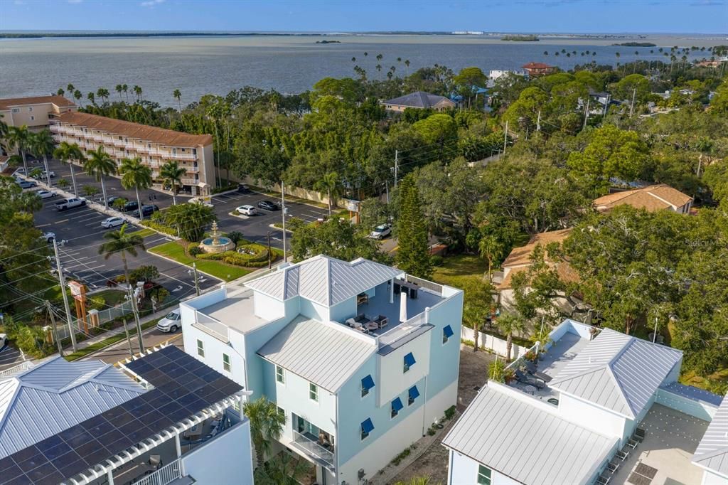 For Sale: $1,250,000 (3 beds, 2 baths, 2759 Square Feet)