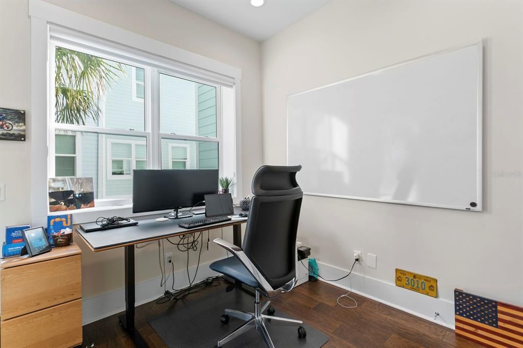 For Sale: $1,250,000 (3 beds, 2 baths, 2759 Square Feet)