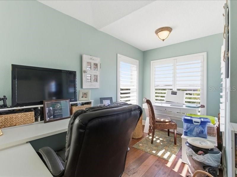 待售: $739,000 (3 贝兹, 2 浴室, 2633 平方英尺)