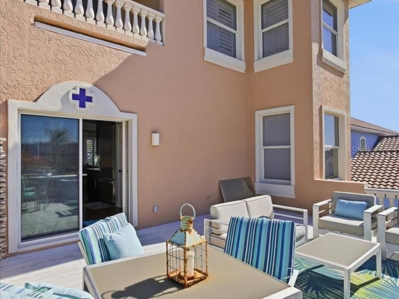 待售: $739,000 (3 贝兹, 2 浴室, 2633 平方英尺)