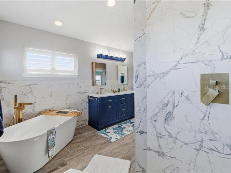 待售: $739,000 (3 贝兹, 2 浴室, 2633 平方英尺)