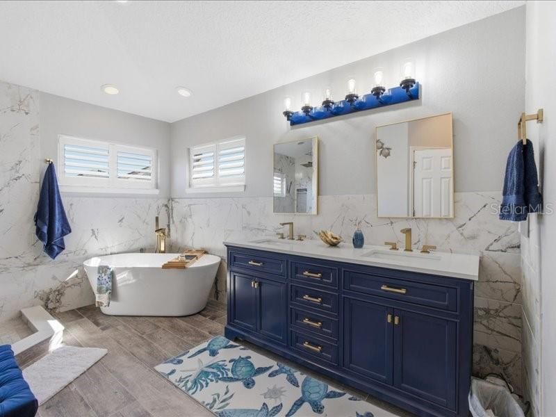 待售: $739,000 (3 贝兹, 2 浴室, 2633 平方英尺)