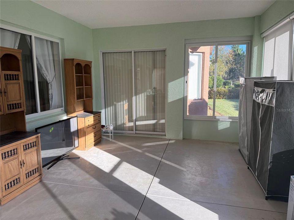 На продажу: $365,000 (2 спален, 2 ванн, 2149 Квадратных фут)