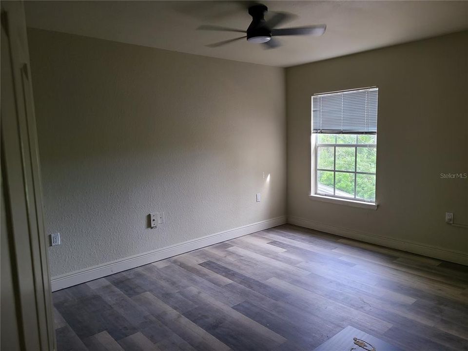 For Rent: $2,250 (3 beds, 2 baths, 1490 Square Feet)