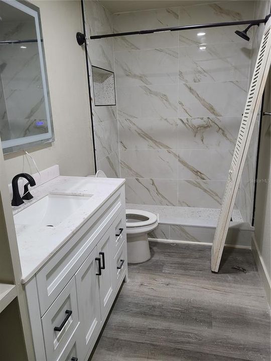 For Rent: $2,250 (3 beds, 2 baths, 1490 Square Feet)