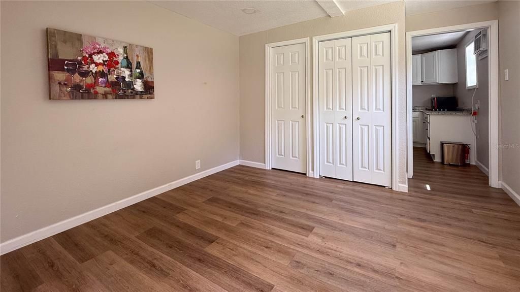 For Sale: $220,990 (2 beds, 2 baths, 970 Square Feet)