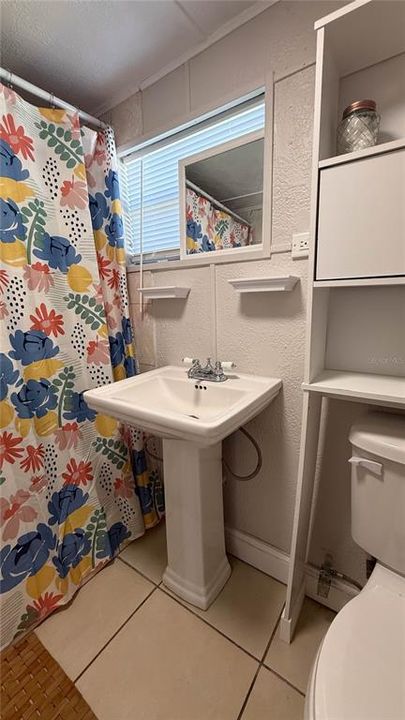 For Sale: $220,990 (2 beds, 2 baths, 970 Square Feet)