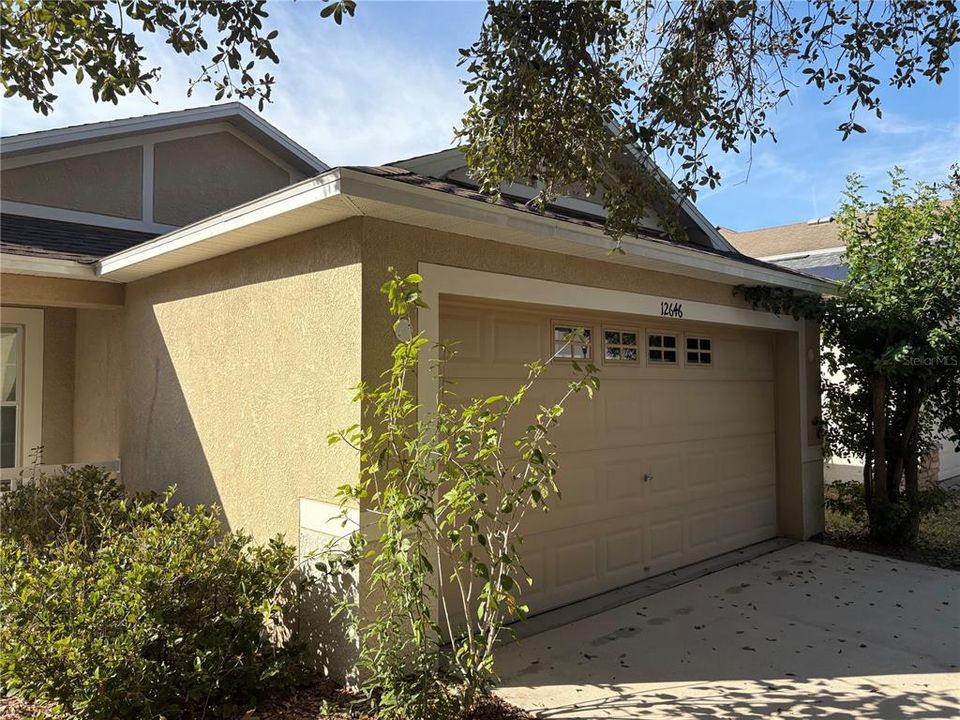 For Sale: $320,000 (3 beds, 2 baths, 1484 Square Feet)