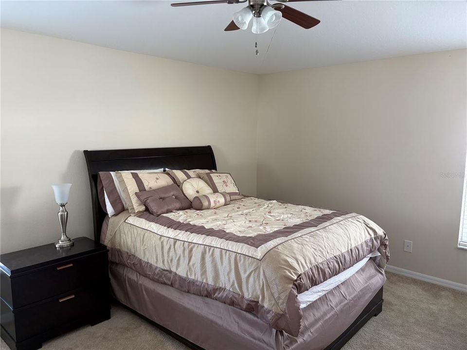 For Sale: $320,000 (3 beds, 2 baths, 1484 Square Feet)