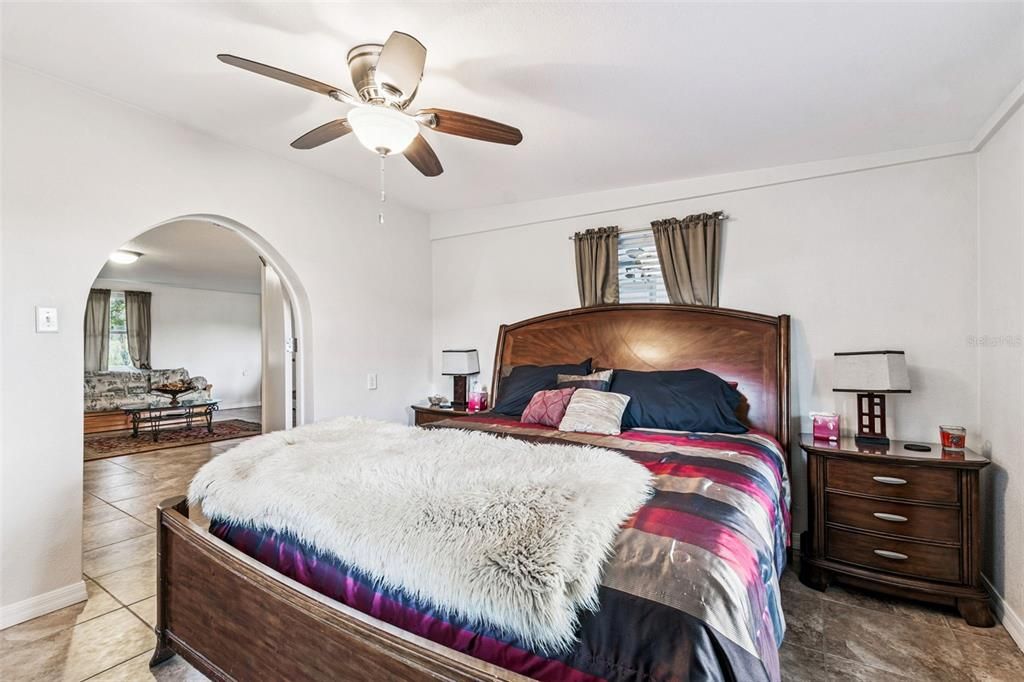 For Sale: $589,900 (3 beds, 2 baths, 3206 Square Feet)