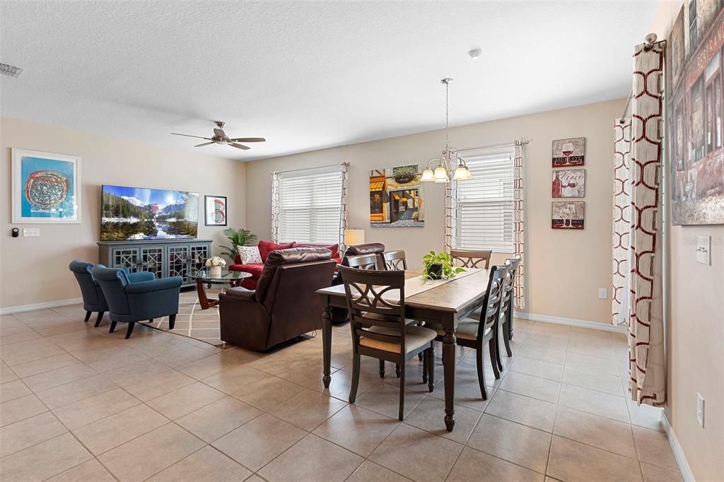 待售: $524,999 (3 贝兹, 2 浴室, 1796 平方英尺)