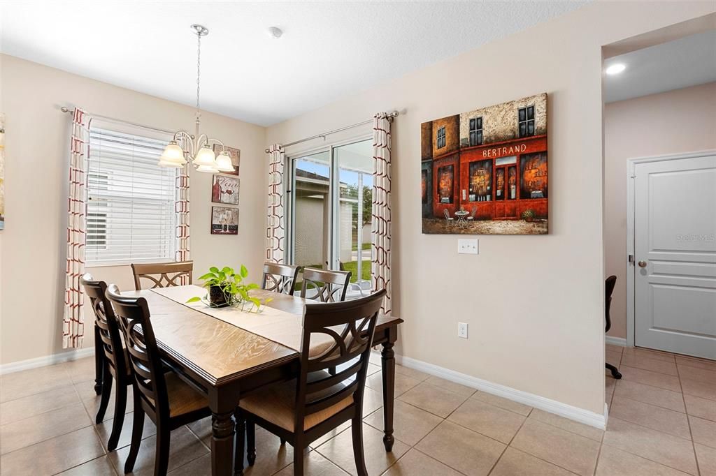 待售: $524,999 (3 贝兹, 2 浴室, 1796 平方英尺)