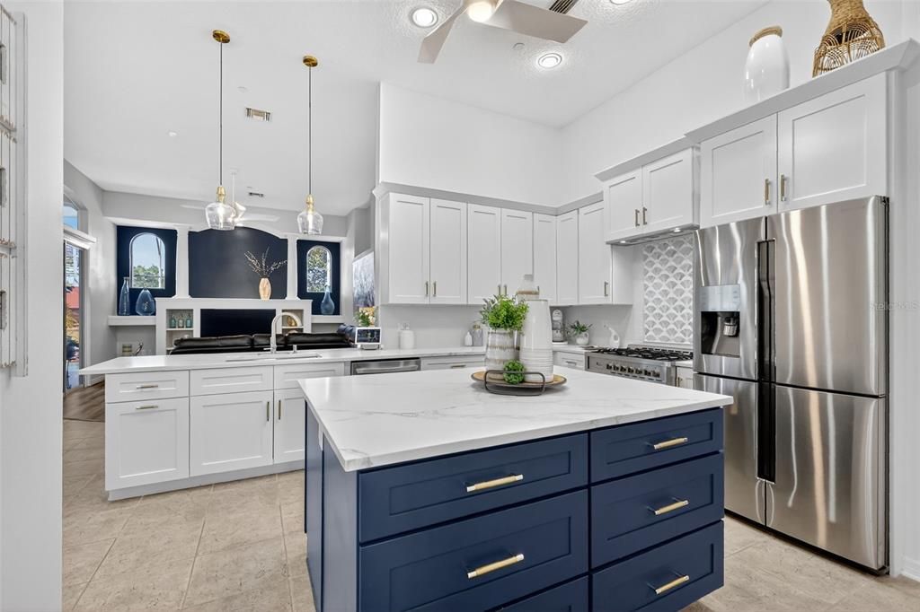 待售: $680,000 (4 贝兹, 2 浴室, 3086 平方英尺)