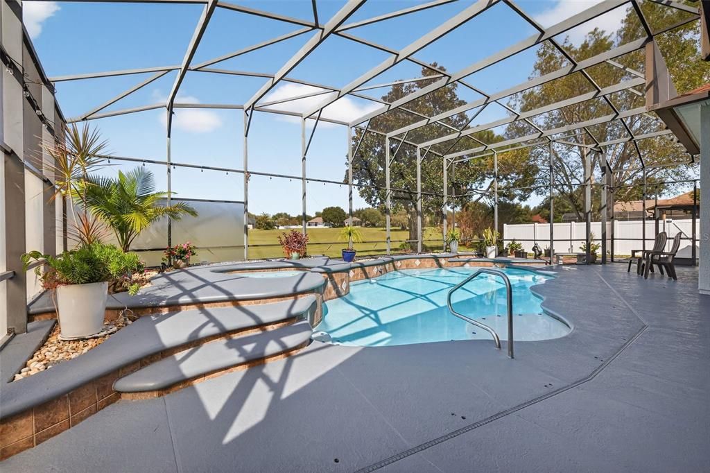 待售: $680,000 (4 贝兹, 2 浴室, 3086 平方英尺)