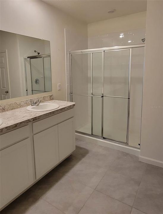 En Renta: $2,400 (4 camas, 2 baños, 1830 Pies cuadrados)