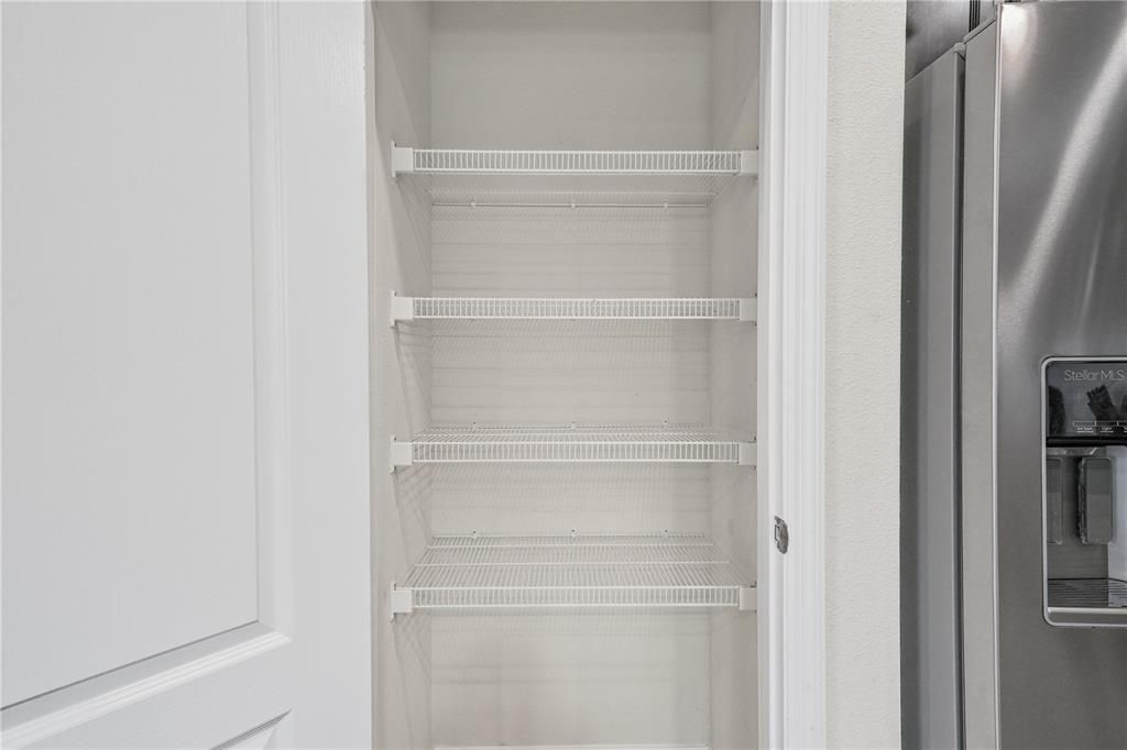 Под контрактом: $399,000 (5 спален, 4 ванн, 2263 Квадратных фут)