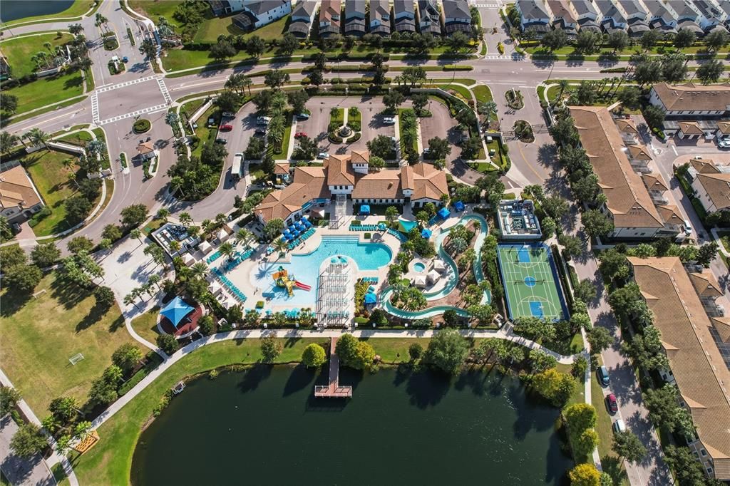 Под контрактом: $399,000 (5 спален, 4 ванн, 2263 Квадратных фут)