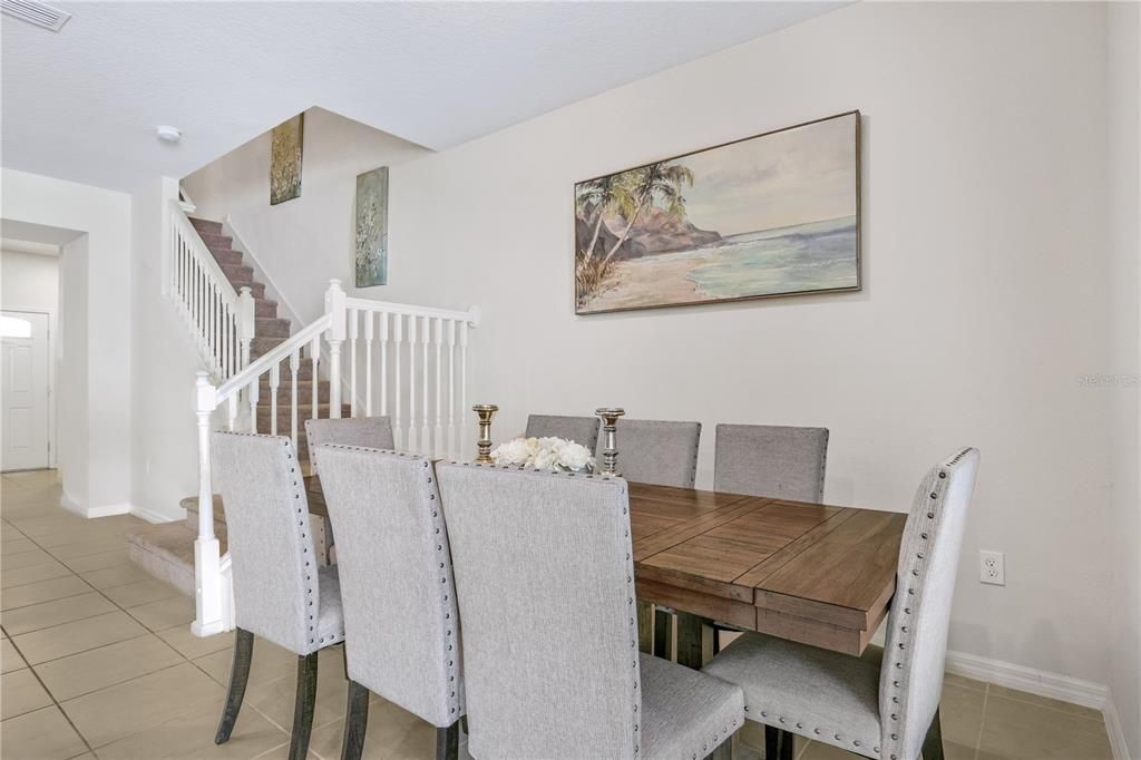 Под контрактом: $399,000 (5 спален, 4 ванн, 2263 Квадратных фут)