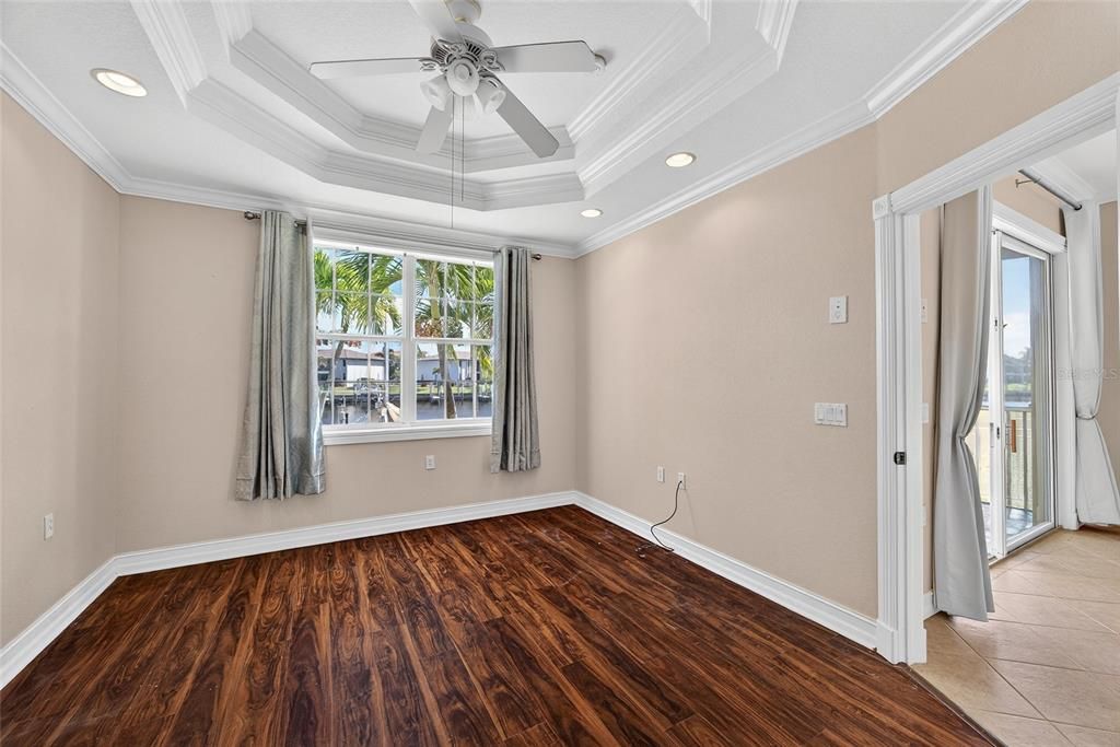 待售: $275,900 (3 贝兹, 2 浴室, 1448 平方英尺)