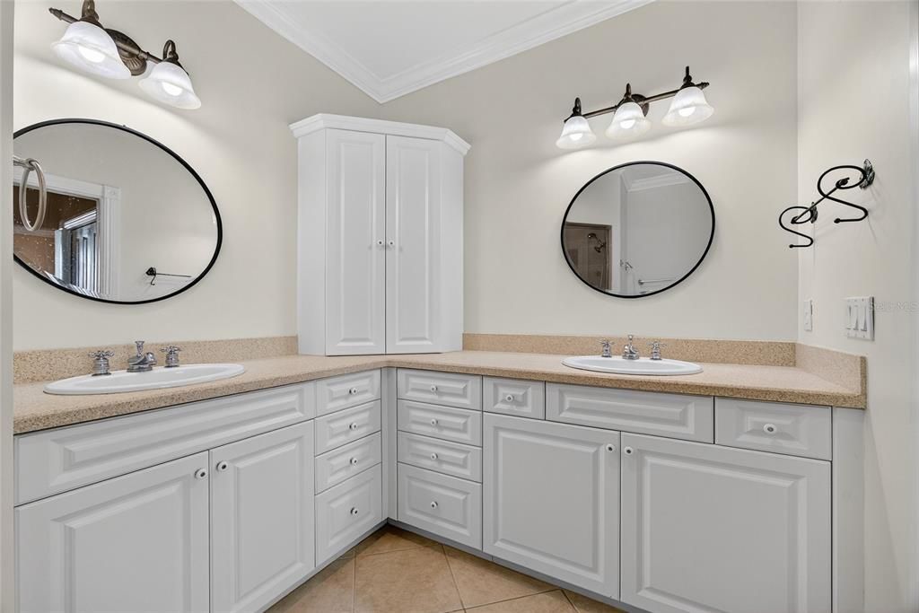 待售: $275,900 (3 贝兹, 2 浴室, 1448 平方英尺)