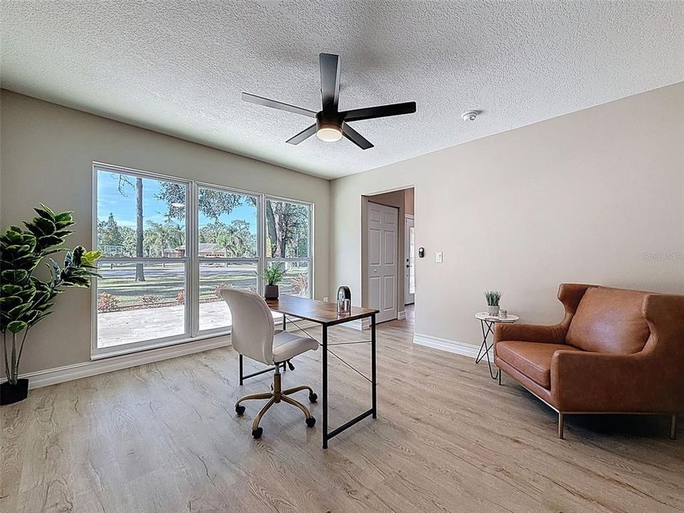 Activo con contrato: $690,000 (3 camas, 3 baños, 2849 Pies cuadrados)