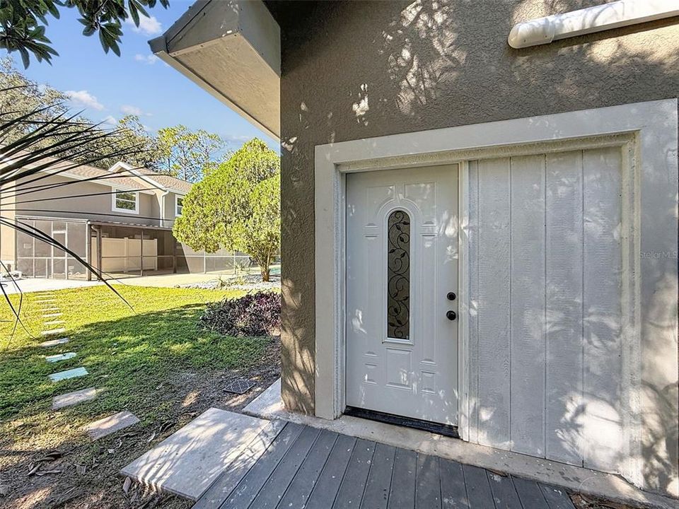 Activo con contrato: $690,000 (3 camas, 3 baños, 2849 Pies cuadrados)