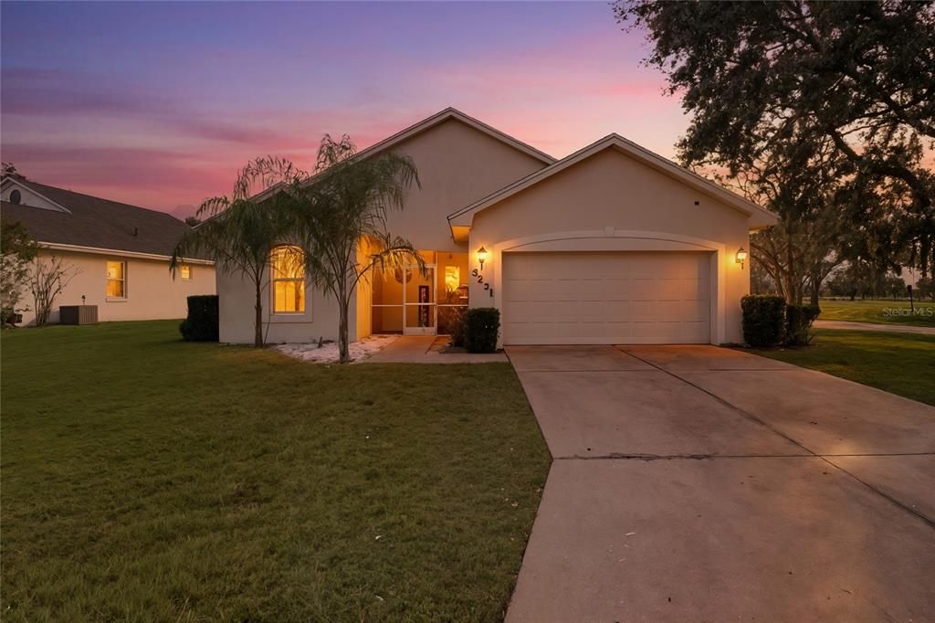 На продажу: $265,000 (3 спален, 2 ванн, 1376 Квадратных фут)