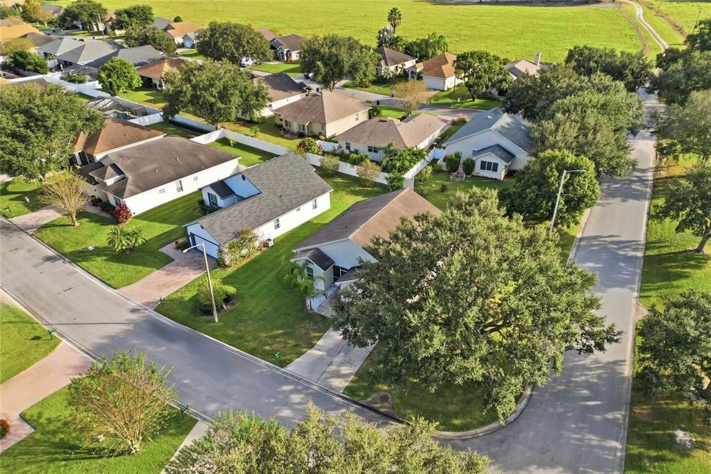 На продажу: $265,000 (3 спален, 2 ванн, 1376 Квадратных фут)