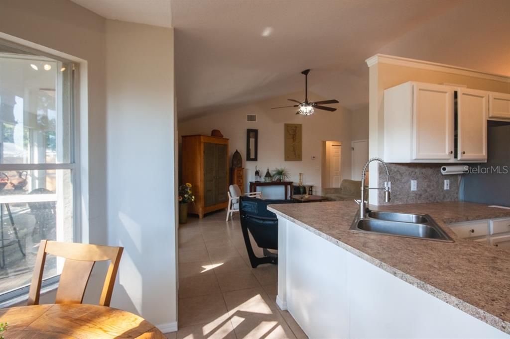 For Sale: $318,000 (3 beds, 2 baths, 1760 Square Feet)