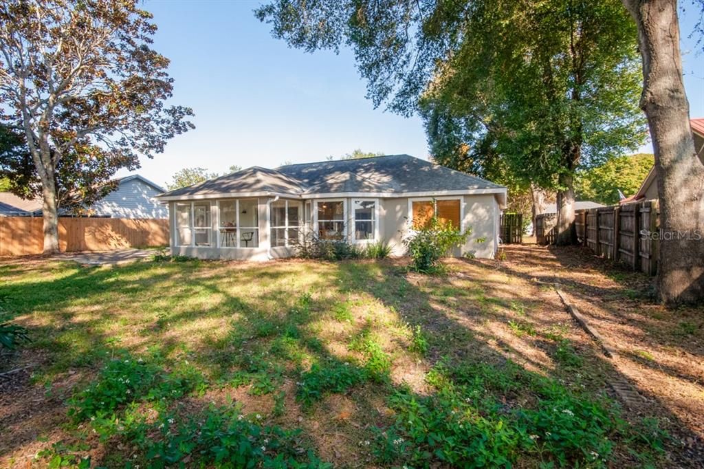 For Sale: $318,000 (3 beds, 2 baths, 1760 Square Feet)