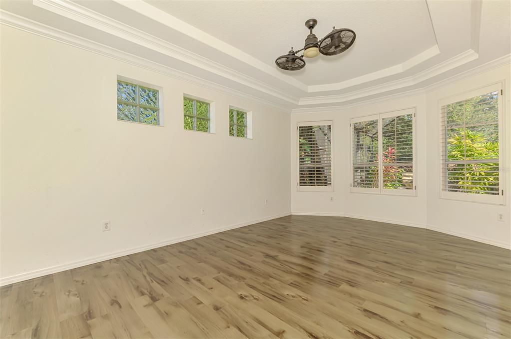 For Sale: $899,900 (3 beds, 3 baths, 3358 Square Feet)