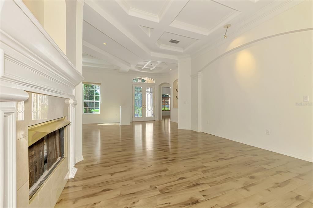 For Sale: $899,900 (3 beds, 3 baths, 3358 Square Feet)