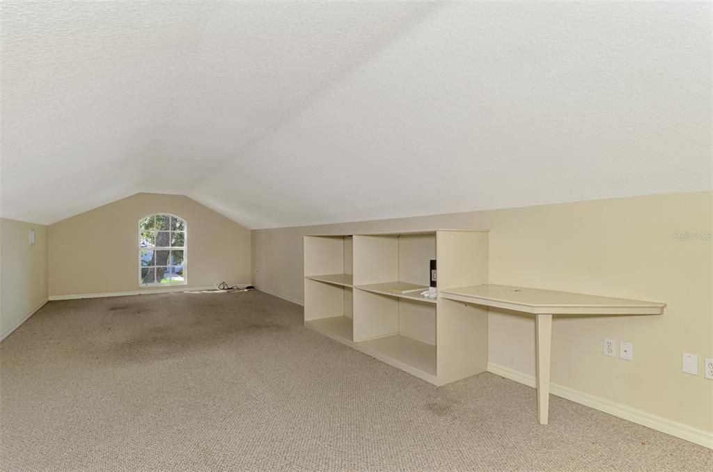 For Sale: $899,900 (3 beds, 3 baths, 3358 Square Feet)