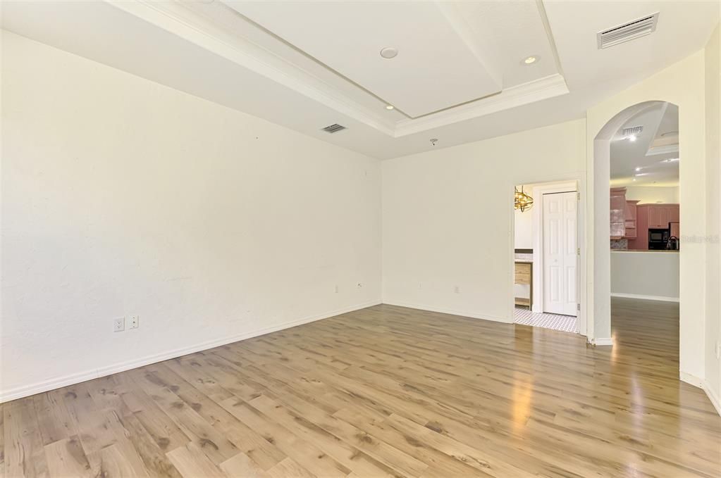 For Sale: $899,900 (3 beds, 3 baths, 3358 Square Feet)