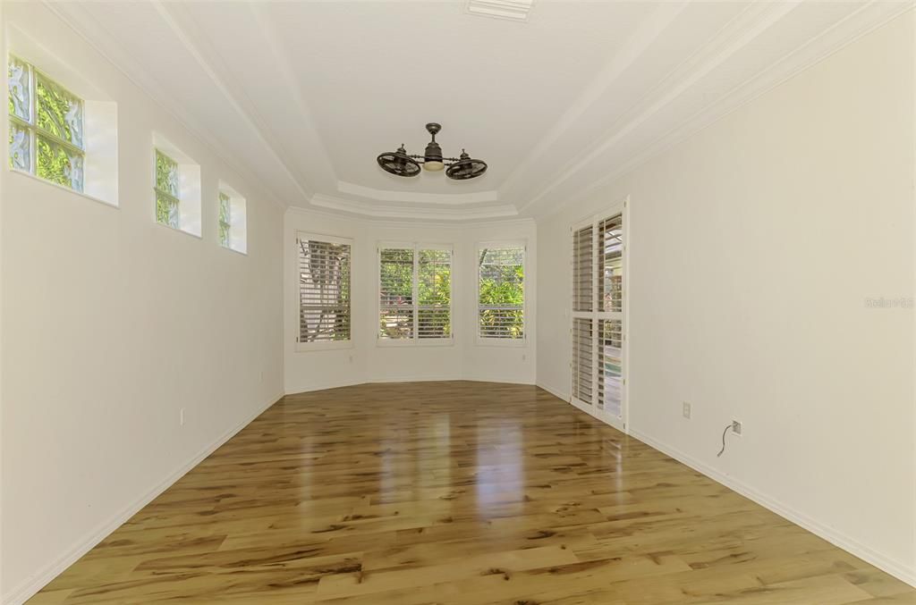 For Sale: $899,900 (3 beds, 3 baths, 3358 Square Feet)