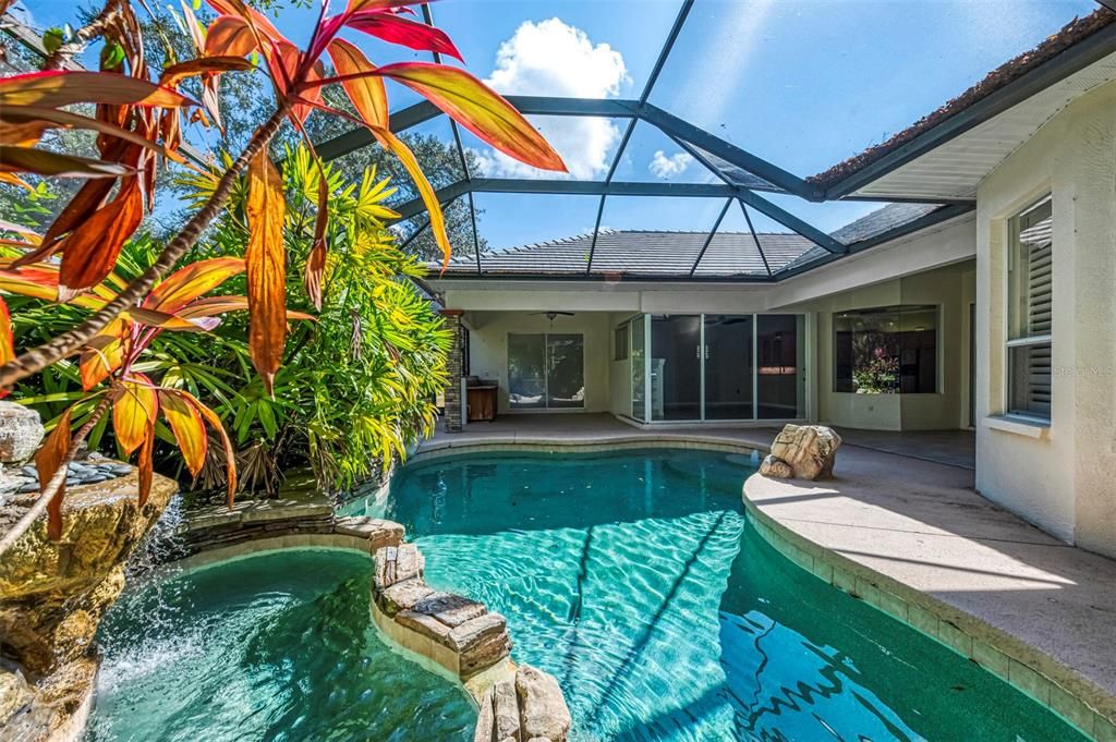 For Sale: $899,900 (3 beds, 3 baths, 3358 Square Feet)